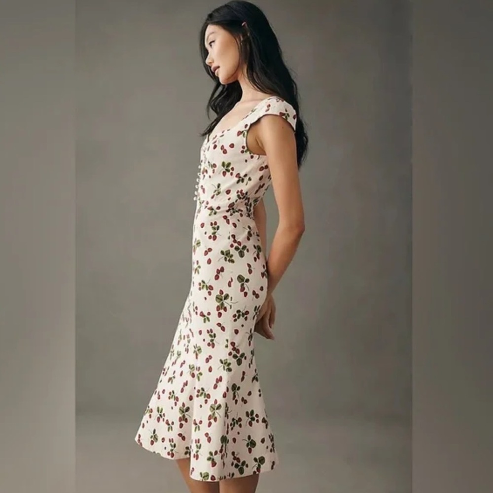 NWT Anthropologie Maeve Cecily Fit & Flare Midi Strawberries Sweetheart Dress, L - Picture 2 of 16